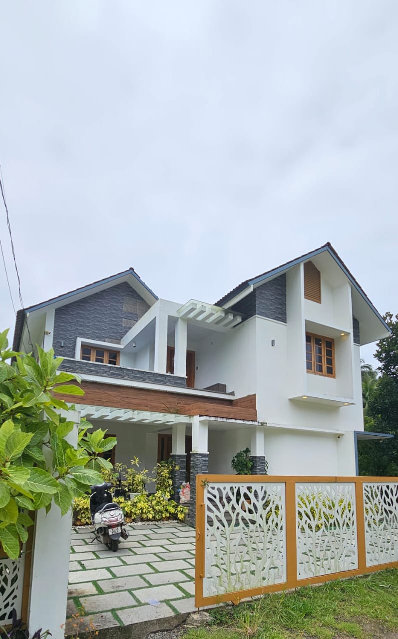 Villa for sale in Guruvayur