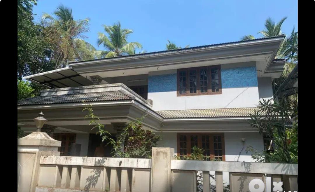 HOUSE FOR SALE | KUNNAMKULAM