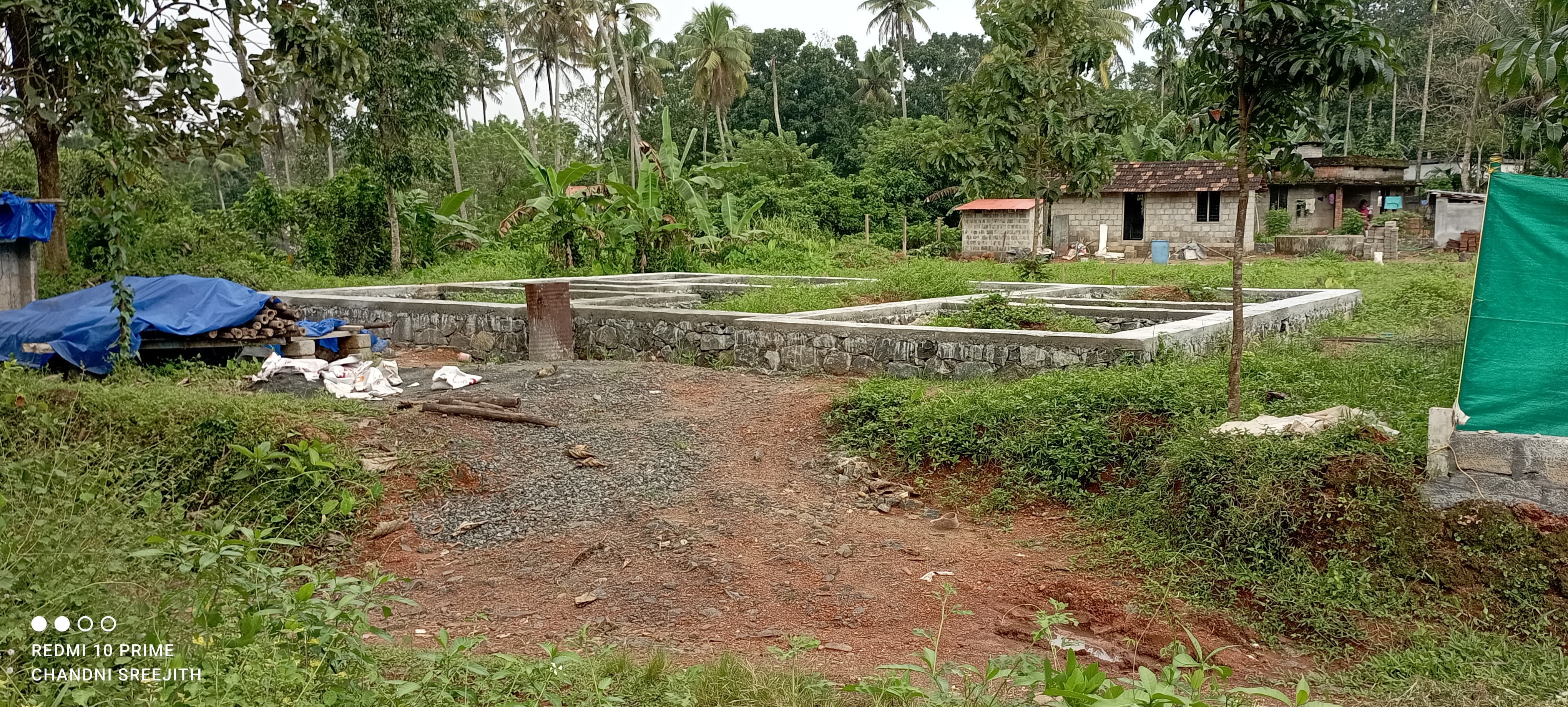 Small Image