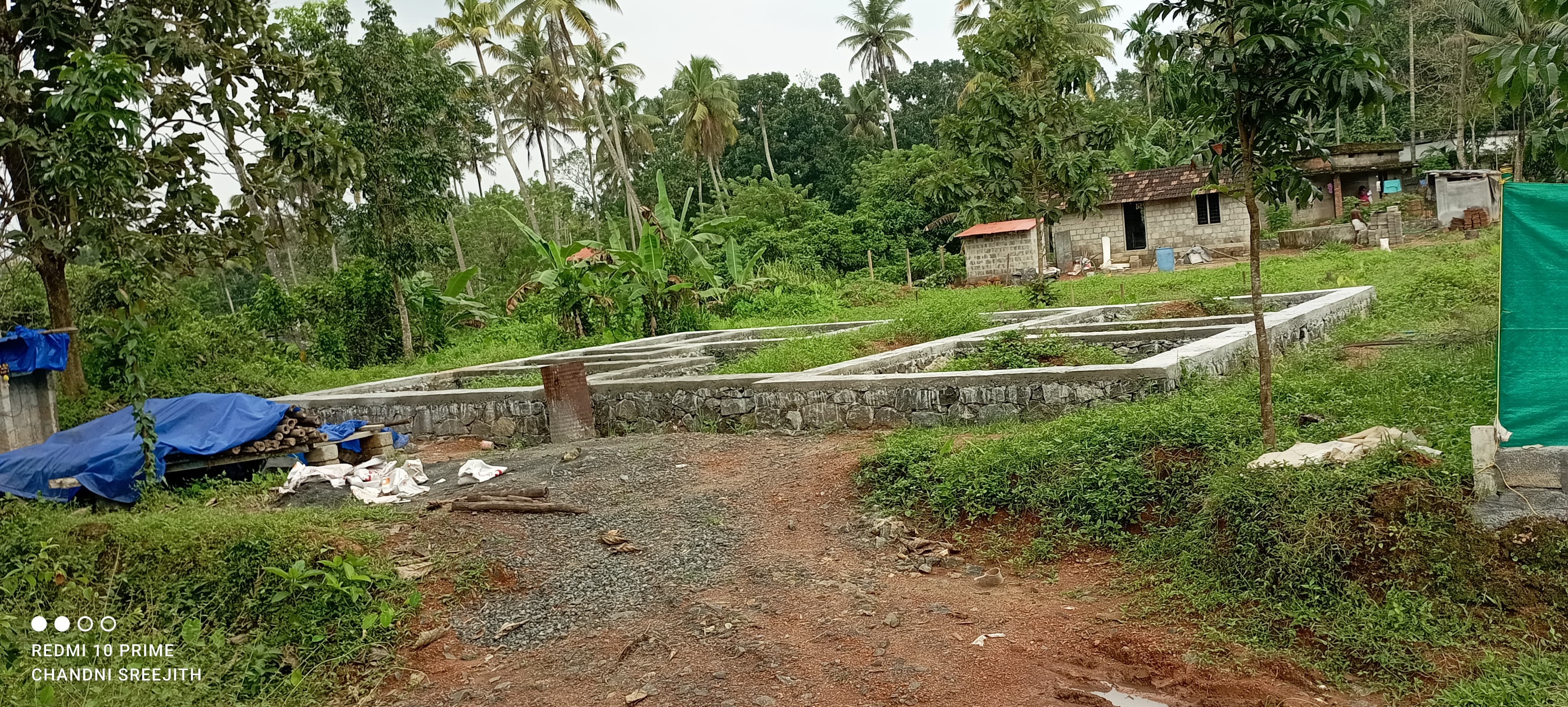 Small Image