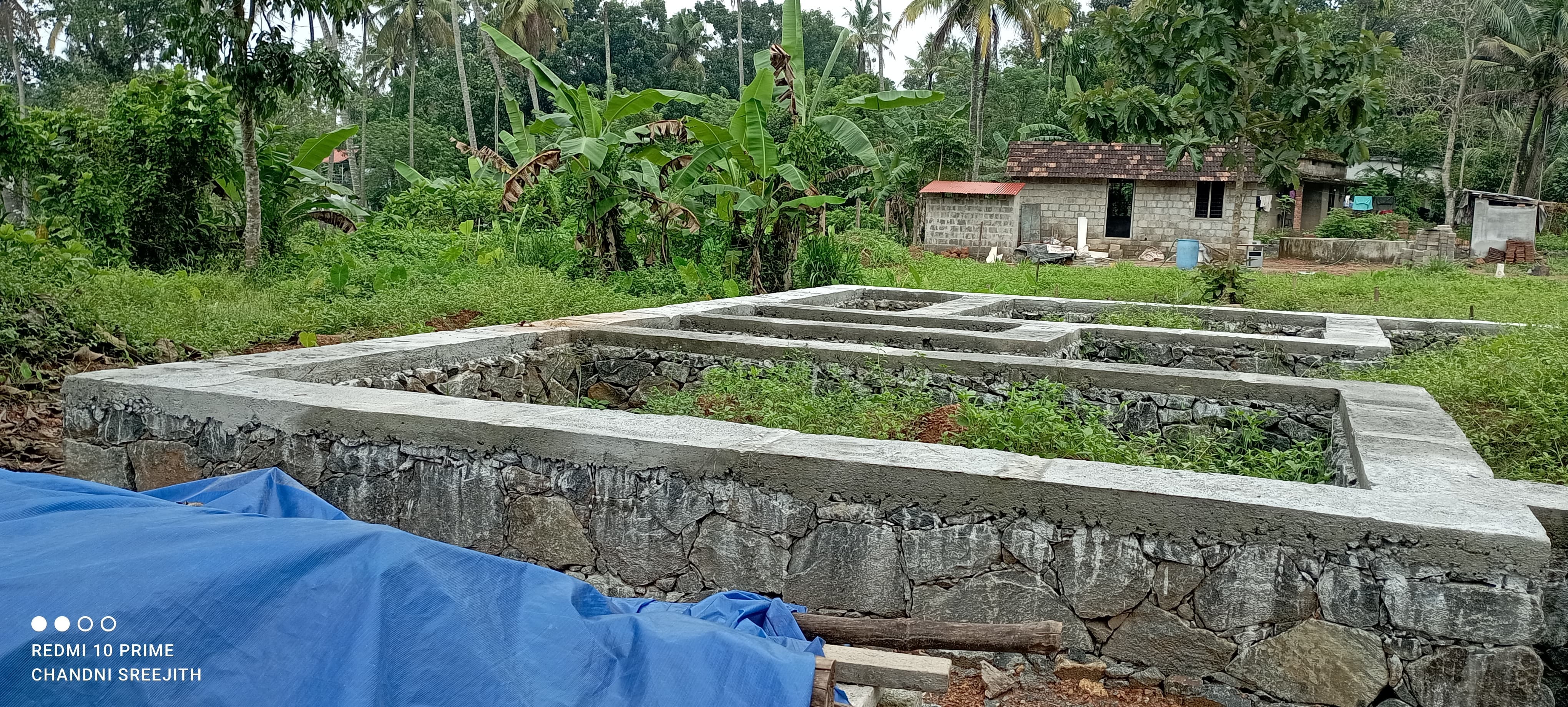Small Image