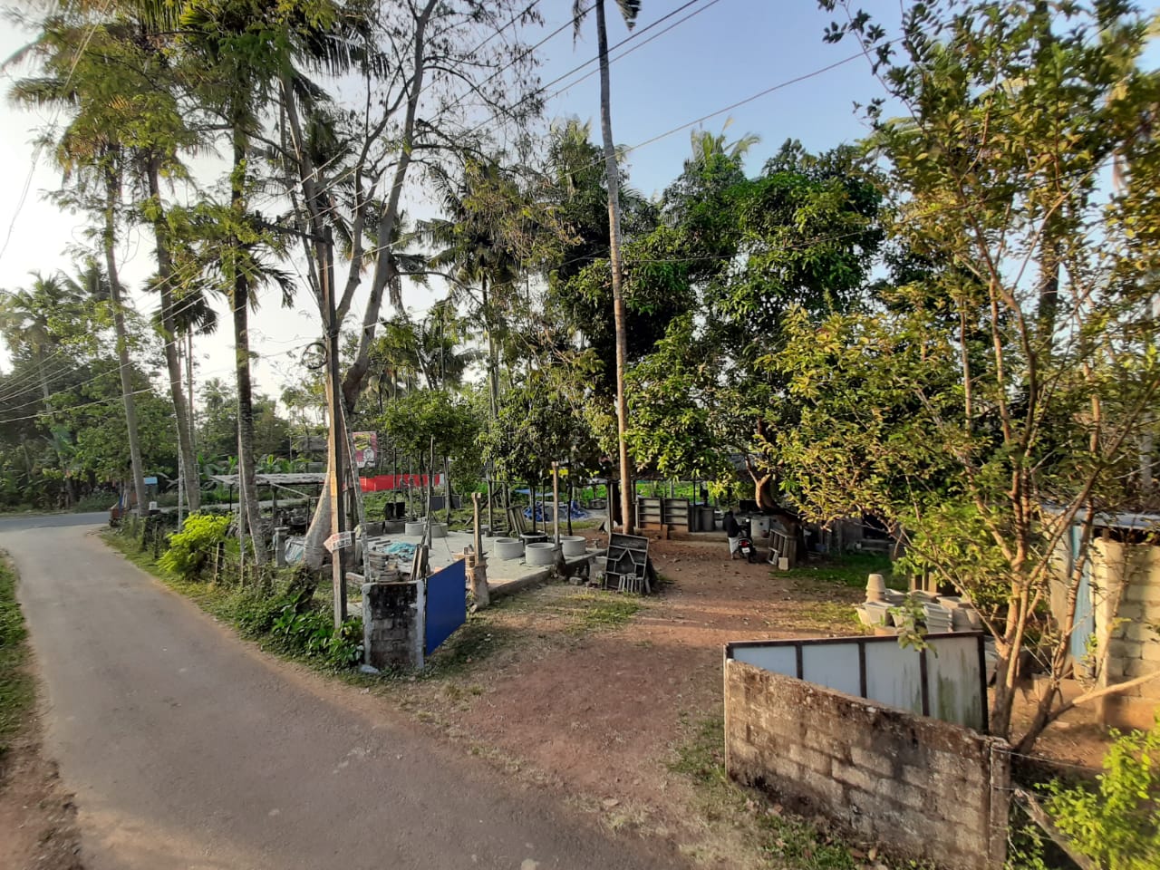IRINJALAKUDA | LAND FOR SALE | 32 CENT