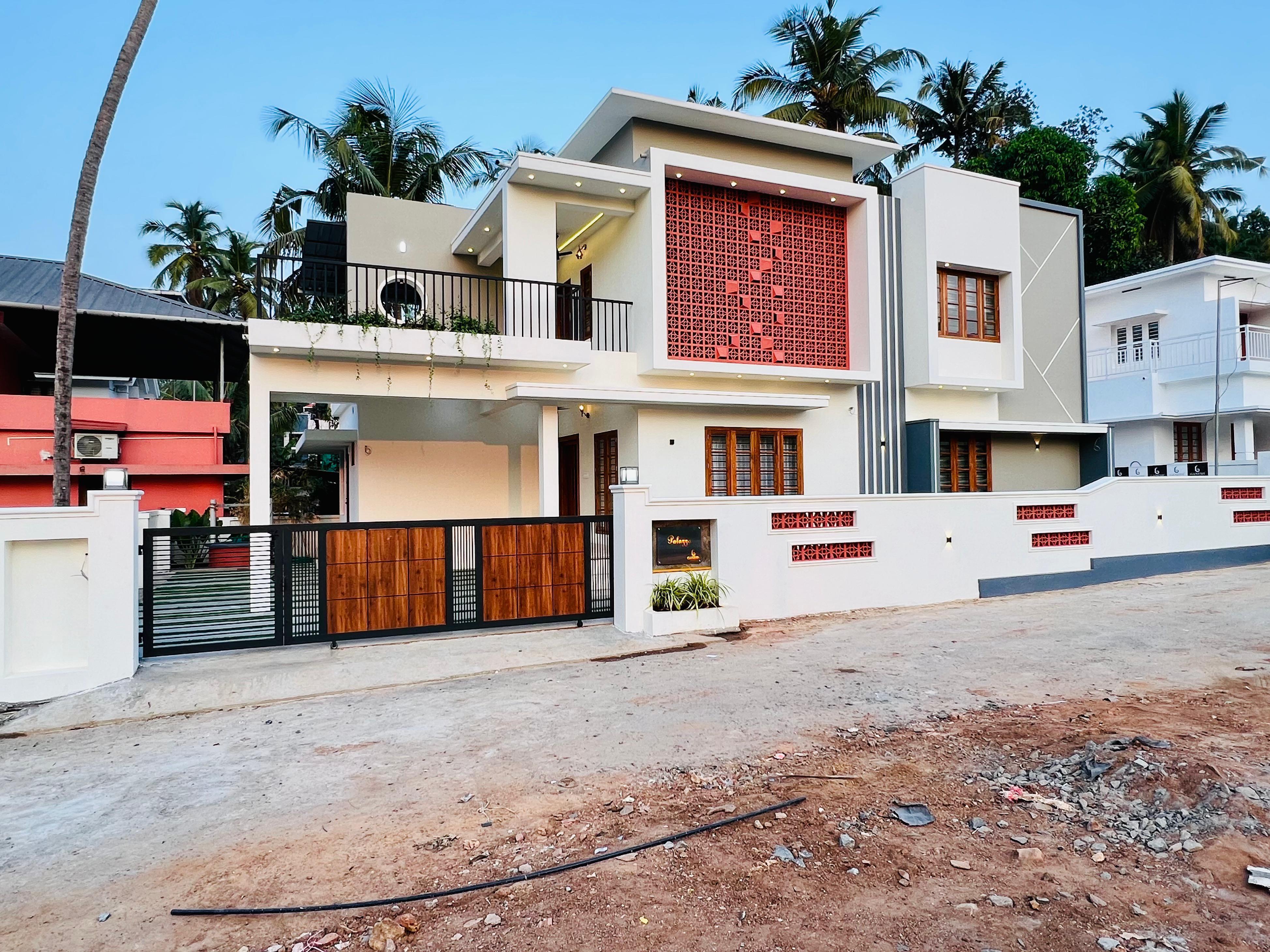 KOORKENCHERY THRISSUR | 6 CENT | 2450 SQFT | 4 BHK | FULLY FURNISHED HOUSE FOR SALE |