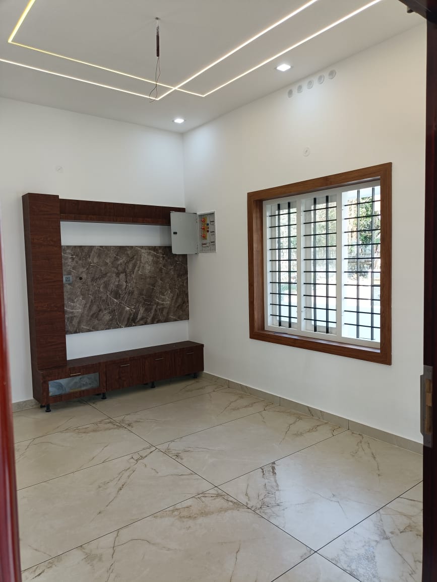 ERNANKULAM , KANGARAPPADY | HOUSE FOR SALE | 3.880 CENT | 3 BHK | OPEN WELL