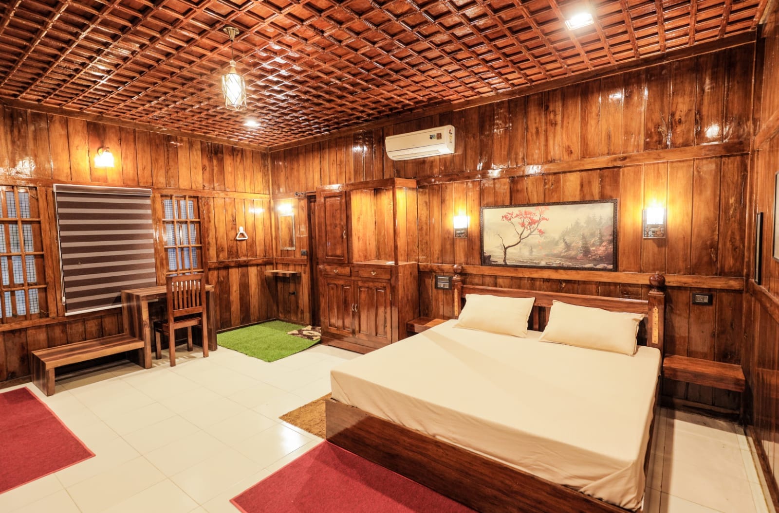 WAYANAD | RESORT FOR SALE | TOTAL 7000 SQFT | 1.60 ACRE TOTAL AREA | RUNNING RESORT |